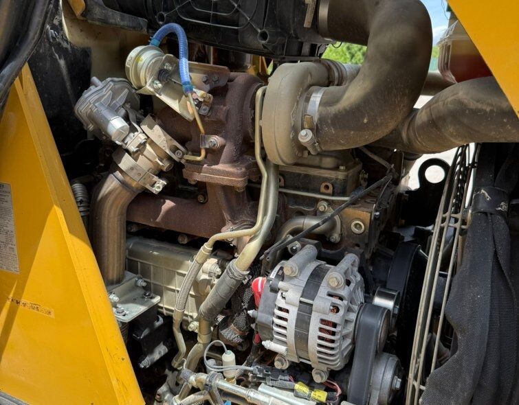 CATERPILLAR  428 F2 **FULL EQUIP**